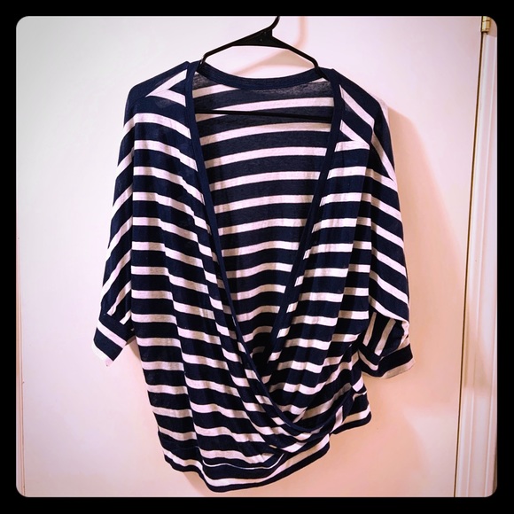 GAP Tops - Gap Wrap Tee